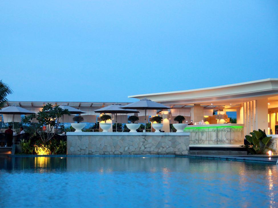 The Papandayan 5*